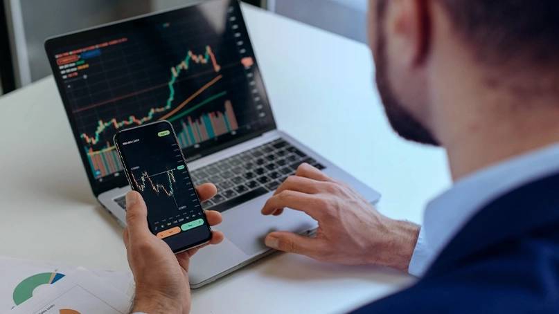 Dashboard di trading IA di BTC Drevola 7.2